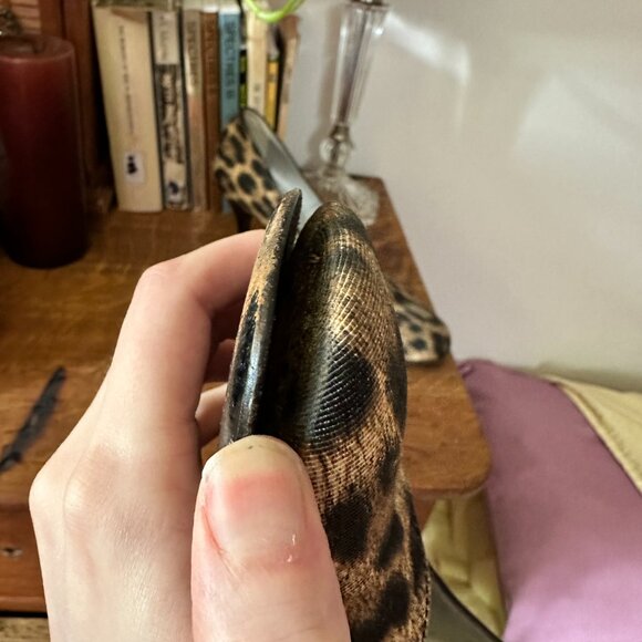 MOSCHINO Leopard print heels - sz 39 - Picture 4 of 6